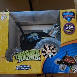 Thunder Tumbler 360° Stunt Car - Black